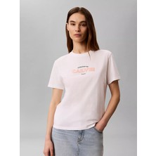 Calvin Klein Kadın Normal Kalıp Yuvarlak Yakalı Logo Baskılı Kısa Kollu Beyaz T-Shirt LV047G807G-YAF