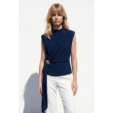 Sateen Kadın Kuşak Detaylı Aksesuarlı Bluz 2214-1310