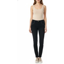 Tolga Saraçoglu Tolga Saraçoğlu Kadın Slim Fit Normal Bel Denim Pantolon Metal Detaylı Jean 25KTS30297