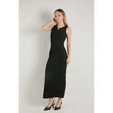 Venilife Kadın Yırtmaçlı Bodycon V Aksesuar Detaylı Kolsuz Uzun Elbise