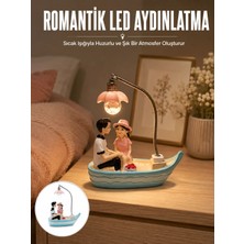 Dunai Store Romantik Sandal Üzerinde Çift Figürü LED Gece Lambası Masa Dekoru Yeni Nesil
