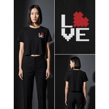 Pod Love Dolu Şıklık: Crop Top T-Shirt