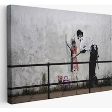 Trezon Bansky'nin Küçük Kız Çocuğunu Arayan Polis Isimli Çalışması Kanvas TABLO-5010