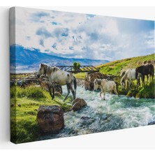 Trezon Dereden Geçen Atlar Manzaralı Dekoratif Kanvas Tablo 1169