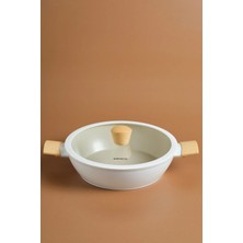 TeknoKapsül Karaca x Refika Swiss Crystal Almond Cream Indüksiyon Tabanlı Karnıyarık Tencere 26 cm