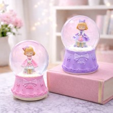Renas Store Orta Boy Işıklı ve Müzikli Prenses Figürlü Kar Küresi