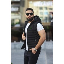 Doxger Stormer Erkek Slim Kalıp Kapüşonlu Siyah Yelek – Su ve Rüzgar Geçirmez, Mikrojel Elyaf Dolgulu, Polyester Astarlı 3 Cepli