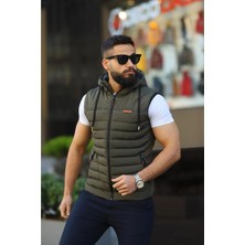 Doxger Stormer Erkek Slim Kalıp Kapüşonlu Haki Yelek – Su ve Rüzgar Geçirmez, Mikrojel Elyaf Dolgulu, Polyester Astarlı 3 Cepli