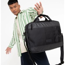 Eastpak Acton Cnnct Coat Omuz Notebook Laptop Çantası EK42F80W