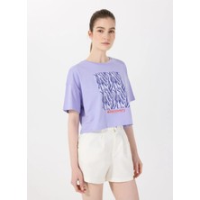 Discovery Expedition D5SL-TST3641 Lila Bisiklet Yaka Crop Baskılı Kadın T-Shirt