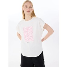 Discovery Expedition D4SL-TST3038 Beyaz Bisiklet Yaka Loose Fit Baskılı Kadın T-Shirt