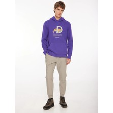 Discovery Expedition Mor Erkek Kapüşon Yaka Relaxed Fit Baskılı Sweatshirt D3WM-SWT41