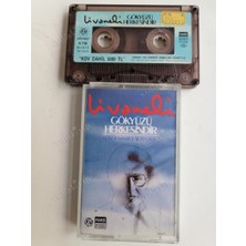 Plakperest Zülfü Livaneli - Gökyüzü HERKESİNDİR-1989 Basım (Kaset)