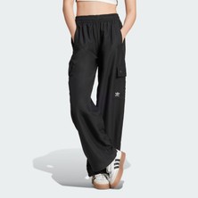 Adidas Essentials Woven Cargo Eşofman Altı