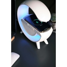 Eco Lounge Beyaz Bluetooth Hoparlörlü Masa Lambası, Kablosuz Şarj Özellikli ve 2 Saat Dinleme Süresi