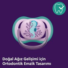Ultra Air Emzik, Kız Bebekler Için 6-18 Ay, 2’li Paket, Ortodontik Silikon, Geniş Hava Delikli, Mikrodalga Sterilize Edilebilir, Bpa Içermez, Taşıma Kutulu, SCF085/61