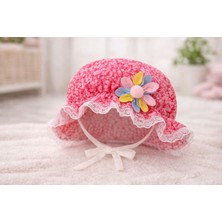 🌸 Miniboncuk Fuşya Çiçek Desenli Bağcıklı Dantel Detaylı Kız Bebek Güneş Şapkası (0-24 Ay)