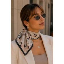 Afvente Eyfel Çiçek Desen Krem-Siyah Soft Bandana Fular 50X50 cm