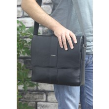 Guard Siyah Hakiki Deri Spor Model Omuz Askılı Evrak ve Laptop Çantası // GRD260725WT1546