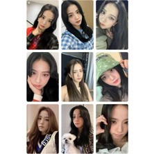 Jisoo Balackpink  Fotokart Pvc Kaplı 9*6 cm 7 Adet Al 2 Adet Hediye Gönderimi Yapılacktır