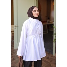 İmaj Butik Beyaz Bel Bağlamalı Yan Patlı Gömlek