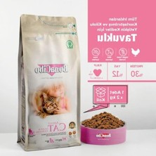 Hakay Kısırlaştırılmış Kedi Bakım Seti, 2 kg Mama ve 100G Vitamin