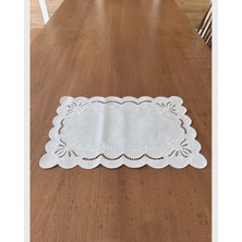 Marys Concept Kelebek Nakışlı Servis Õrtüsü Beyaz