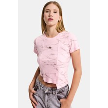 It's Basic Kadın Pembe W5 Aksesuar Detaylı Asimetrik Kesim Crop Top