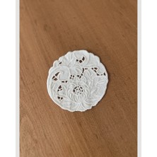 Marys Concept Klasik Dantel Çiçek Desenli Kokteyl Peçeteleri - 6'lı Set Beyaz