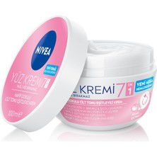 1001 Cilt Tonu Eşitleyici Yüz Kremi 100 Ml, Eşit Cilt Tonu, 24 Saat Nemlendirici Yüz Kremi, SPF15 ile