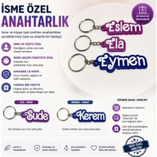 Filamel Kişiye Özel Isimli 3D Baskı Anahtarlık - Çift Renkli Kabartmalı Harfli Çanta Süsü ve Hediyelik Anahtarlık
