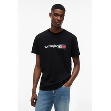 Tommy Jeans Erkek Tişört DM0DM23406 Siyah