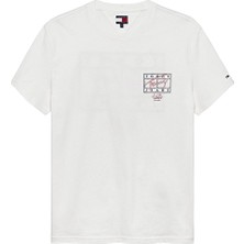 Tommy Jeans Regular Fit Erkek Tişört DM0DM22319 Beyaz