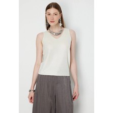 Onfashion V Yaka Triko Kolsuz Kadın Bluz 70410 Ekru