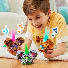 Furby Furblets Moo-Boo Mini Friend, Kızlar ve Erkekler Için Elektronik Peluş Oyuncaklar, Inek, Siyah ve Beyaz, Mobilya Konuşuyor ve Müzik Çalar, Seri 5, Okula Dönüş Hediyeleri, 6 Yaş ve Üzeri