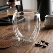 Çift Cidarlı Borosilikat Cam Kupa - 250 ml Isıya Dayanıklı, El Yakmayan ve Terleme Yapmayan Yüzen Bardak (1 Adet)