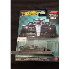 Wheat Grains Global Store Premium Formula 1 2024 Mercedes-Amg Petronas #63 1:64 Diecast Model