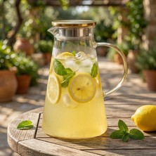 TeOra Store Borosilikat Cam Sürahi 1.9 Litre - Isıya Dayanıklı, Gold Renk Luster Boyalı ve Paslanmaz Çelik Süzgeçli Kapak (Tekli) 2 Model Seçeneği (Uzun)