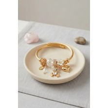 Clariss Tavşan Model Gold Renk Beyaz Charmlı Bileklik