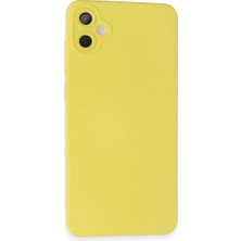Mariposa Secret Newface Samsung Galaxy A05 Kılıf Nano Içi Kadife Silikon - Sarı