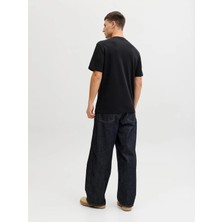 Jack & Jones Jack Jones Jcofusıon Chest Brand Tee Ss Crew Noos Erkek Siyah Tshirt 12289936-02