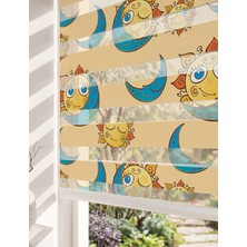 Adhome Sarı Zemin Neşeli Güneş ve Uyuyan Ay Dijital Baskılı Bebek Odası Zebra Perde | Ölçü: 30 x 30