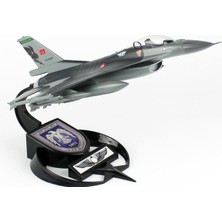 Akba Model AkbaModel 1/48 F-16 Yarasa Filo Muharip Savaş Uçağı Plastik Malzemeden Sergilemeye Hazır Model