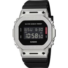Casio GM-5600M-1DR Kol Saati