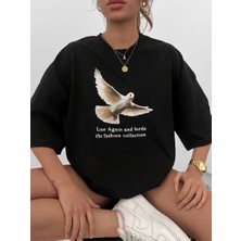 Tarz Yeri Kadın Kısa Kol Yazlık Tişört Bisiklet Yaka Güvercin Baskılı T-Shirt - Siyah