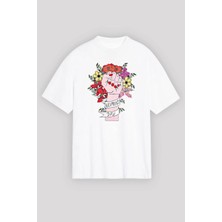 Tarz Yeri 8 Mart Dünya Kadınlar Günü Baskılı Oversize Bisiklet Yaka T-shirt - Beyaz
