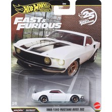 Hot Wheels Arabalar, Fast & Furious Premium Paket, Ölçek 1:64, Fast & Furious Film Serisinden Ilham