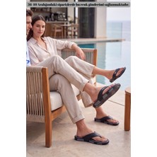 Liarca Stratowalk Bulut Tabanlı Anatomik ve Darbe Emici Unisex(36-45)Parmak Arası Terlik, Kaymaz Premium Plaj, Deniz ve Şehir Terliği Twinsole E212