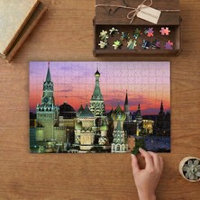 St. Basil Cathedrali - Moskva  Tasarımı 240 Parça Ahşap Puzzle Ahşap Kutuda  MP01102
