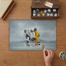 Hokey Oynayan Adamlar Tasarımı 240 Parça Ahşap Puzzle Ahşap Kutuda  MP00908